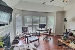 513 N Graham St, Charlotte, NC 28202 - Photo 3