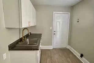 1314 N McDowell None, Charlotte, NC 28205 - Photo 11