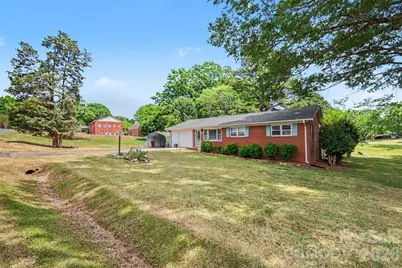 79 Walnut Street, Badin, NC 28009 - Photo 3