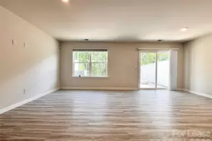 6131 Faron Wy, Charlotte, NC 28262 - Photo 7