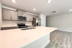 6131 Faron Wy, Charlotte, NC 28262 - Photo 1