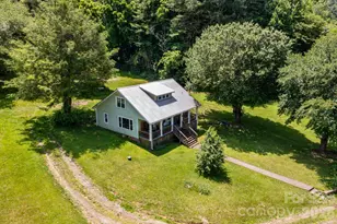 329 N Fork Rd, Barnardsville, NC 28709 - Photo 3