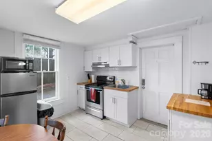 33 Vance Ave, Black Mountain, NC 28711 - Photo 21