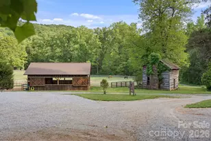 959 & 957 Dave Whitaker Rd, Horse Shoe, NC 28742 - Photo 45