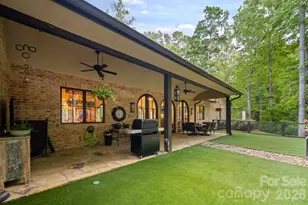 959 & 957 Dave Whitaker Rd, Horse Shoe, NC 28742 - Photo 23
