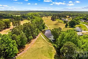 104 Sandtrap Dr, Statesville, NC 28677 - Photo 41