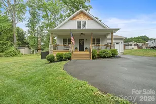 2029 Bost St, Lincolnton, NC 28092 - Photo 1