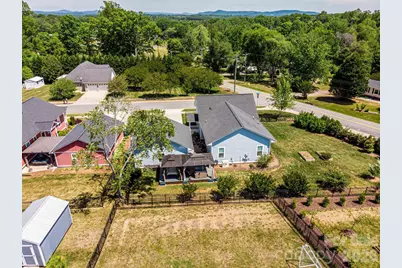 1092 33rd Avenue Loop NE, Hickory, NC 28601 - Photo 45