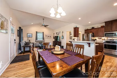 1092 33rd Avenue Loop NE, Hickory, NC 28601 - Photo 13