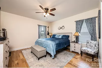 1092 33rd Avenue Loop NE, Hickory, NC 28601 - Photo 27