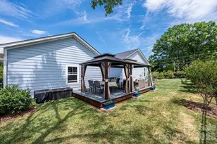 1092 33rd Avenue Loop NE, Hickory, NC 28601 - Photo 41