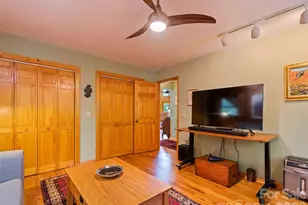 970 Campbell Mountain Dr, Waynesville, NC 28785 - Photo 27