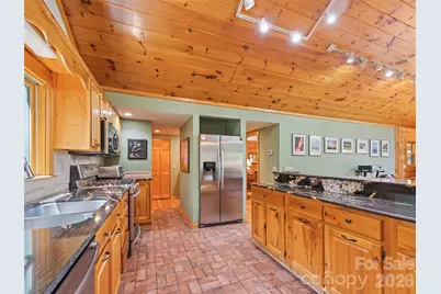 970 Campbell Mountain Drive, Waynesville, NC 28785 - Photo 17