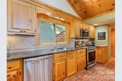 970 Campbell Mountain Drive, Waynesville, NC 28785 - Photo 15