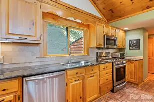 970 Campbell Mountain Dr, Waynesville, NC 28785 - Photo 15