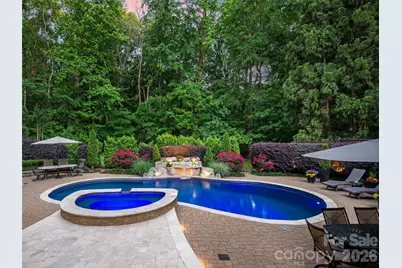 602 Hampshire Hill Road, Matthews, NC 28105 - Photo 3