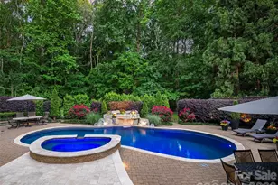 602 Hampshire Hill Rd, Matthews, NC 28105 - Photo 3