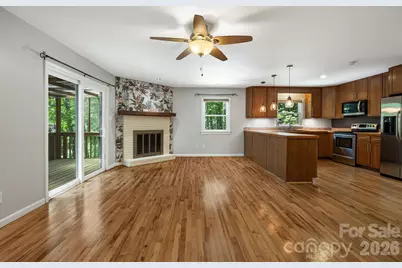 29 Independence Boulevard, Asheville, NC 28805 - Photo 11