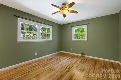 29 Independence Boulevard, Asheville, NC 28805 - Photo 21