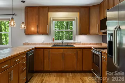29 Independence Boulevard, Asheville, NC 28805 - Photo 7