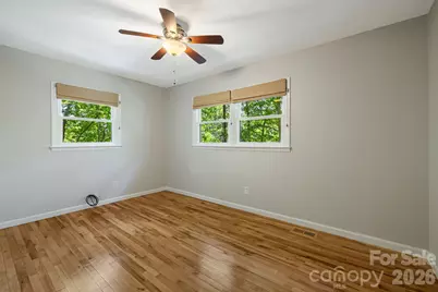 29 Independence Boulevard, Asheville, NC 28805 - Photo 17