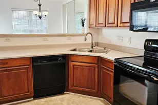 10609 Fuller Ridge Cir, Charlotte, NC 28270 - Photo 11