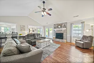 2200 Wynbourne Dr, Gastonia, NC 28056 - Photo 7