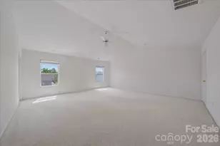 1000 Silverberry St, Gastonia, NC 28054 - Photo 29