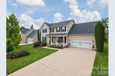 288 Walnut Crest Road, Fletcher, NC 28732 - Photo 3