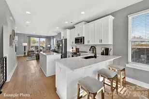 2140 Frd Vw Ln, Charlotte, NC 28206 - Photo 3