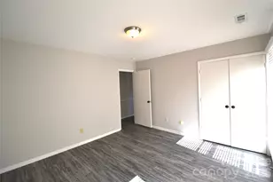 100 Old Farm Ct, Matthews, NC 28104 - Photo 29