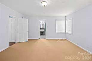 1858 Queens Rd W, Charlotte, NC 28207 - Photo 47