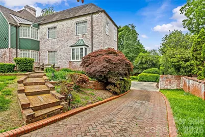 1858 Queens Road W, Charlotte, NC 28207 - Photo 23