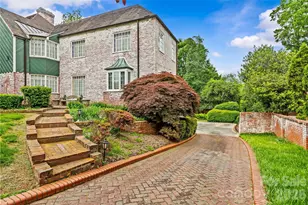 1858 Queens Rd W, Charlotte, NC 28207 - Photo 23