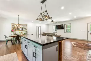 305 Robinson Ave, Mount Holly, NC 28120 - Photo 7