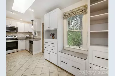 115 Oakland Road, Asheville, NC 28801 - Photo 13