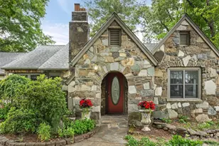 115 Oakland Rd, Asheville, NC 28801 - Photo 3