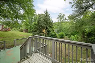 115 Oakland Rd, Asheville, NC 28801 - Photo 29