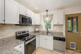 115 Oakland Rd, Asheville, NC 28801 - Photo 11