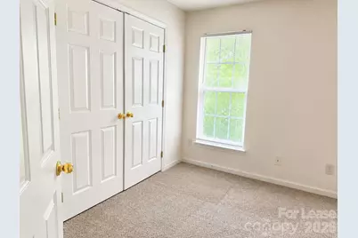 913 Tiger Lane, Charlotte, NC 28262 - Photo 15