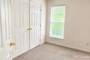 913 Tiger Ln, Charlotte, NC 28262 - Photo 15
