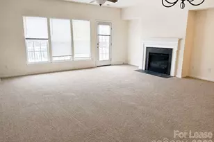 913 Tiger Ln, Charlotte, NC 28262 - Photo 5