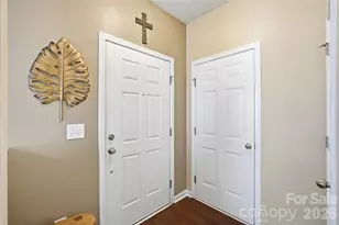 4613 Craigmoss Ln, Charlotte, NC 28278 - Photo 23