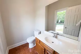 7523 Trotter Rd, Charlotte, NC 28216 - Photo 17