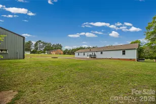 161 Shadow Lake Dr, Clover, SC 29710 - Photo 23