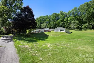 83 Honeysuckle Ln, Burnsville, NC 28714 - Photo 31