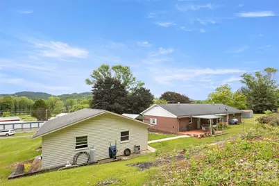83 Honeysuckle Lane, Burnsville, NC 28714 - Photo 23