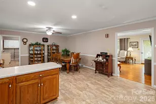 83 Honeysuckle Ln, Burnsville, NC 28714 - Photo 9