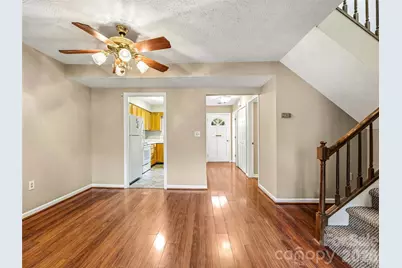 1409 Kensington Road #B6, Hendersonville, NC 28791 - Photo 9