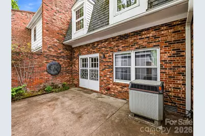 1409 Kensington Road #B6, Hendersonville, NC 28791 - Photo 31